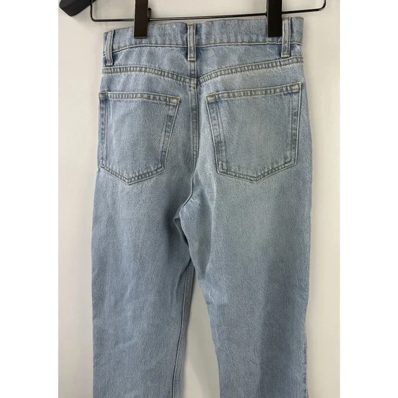 NWT Reformation Jeans Cynthia High Rise Straight Jeans Tahoe Light Wash Blue 23 - Picture 8 of 10